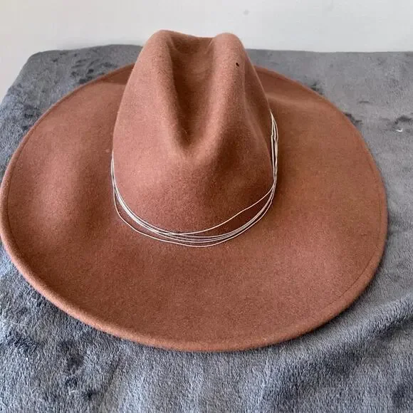 Free People 100% Wool Tanner Chain Band Hat - Picture 4 of 7